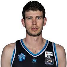 Corey Easley's Instagram, Twitter & Facebook