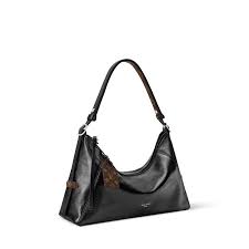 louisvuitton.com