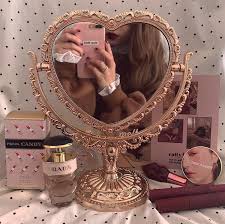 ᴘɪɴᴛᴇʀᴇsᴛ ᴄʜᴀʀᴍsᴘᴇᴀᴋғʀᴇᴀᴋ Pink Aesthetic Princess Aesthetic Aesthetic Rooms