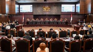 Supaya bisa luput dari dosa. Sidang Mk Diskors Tim Hukum Prabowo Bernyanyi Dunia Ini Panggung Sandiwara