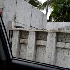 Sampah masyarakat jakarta yang masuk tempat pembuangan sampah terakhir (tpst) bantar gebang mencapai 6,9 ribu ton setiap harinya di tahun 2019. Tempat Pembuangan Sampah Pulaie
