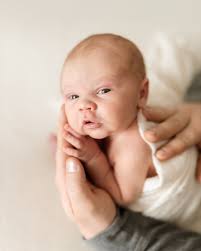 Stephanie, Rick and baby Malakai. Yesterday was a d r e a m- it was so easy  connecting with this cute fam. Based