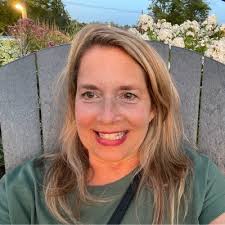 Breaking news! Shot@Love takes home FOUR prestigious 2023 Communicator  Awards 🏆🏆🏆🏆 in podcasting!🎙️Today, I'm celebrating my incredible  guests