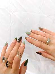 Hand Painted Minimalistic Modern Earth Tones Reusable Press On Nails Green Brown Beige Tan Sage In 2021 Minimalist Nails Nails Inspiration Pretty Acrylic Nails