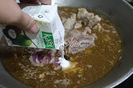 Telurmasakasam #telur #resepitelur telur masak asam yang simple dan sangat menyelerakan.resepi sangat mudah dan siap. Kurma Daging Dan Telur Azie Kitchen