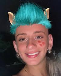 wishing a very happy birthday to my little, my best friend, and my soul  sista<3 I hope this year brings you endless concerts, more spontaneous  travels, and all of the bottomless mimis.