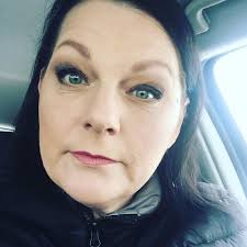 Såg en fantastisk status uppdatering dag från en kompis som heter  Emma-Christin Fors, och jag vill visa er hennes kloka ord. Hon har godkänt  att jag lägger ut den här! Den visar