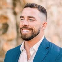 Adam Bragg's Instagram, Twitter & Facebook