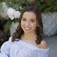 Jenna Basile's Instagram, Twitter & Facebook