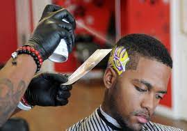 Contact fantastic sams and discus your beauty needs or stop by at 1044 oneal lane, baton rouge, la 70816. Local Barber Cuts Paints Elaborate Designs In Hair Entertainment Lsureveille Com
