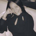 Freida Beatty's Instagram, Twitter & Facebook