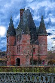 Castle Of Carrouges In Orne France French Castles Castle Beautiful Castles
