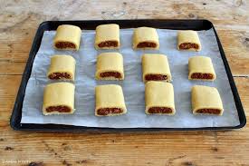 Cuocere la composta di fichi per 10 o 15. Mini Strudel Ai Fichi Simil Settembrini 2 Amiche In Cucina