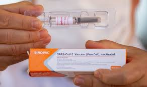 Sinovac aşısıyla birlikte türkiye'de biontech aşısı da kullanılmaya başlandı. Tek Secenegim Sinovac Asisi Olsa Ne Yapardim
