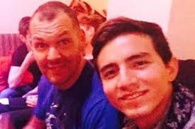 Gary Elgin (@garydinesout)