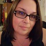 Teri Schott's Instagram, Twitter & Facebook