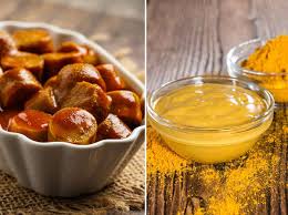 Eine Leckere Currysauce Ist Schnell Gezaubert Hier Finden Sie Zwei Leckere Rezepte Fur Die Rote Und Gelbe In 2020 Currysauce Selber Machen Currysauce Currywurstsauce