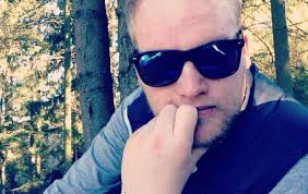 Hi here wanna chat with me?for a new friend😊