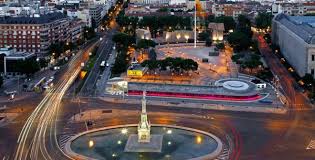 Jun 13, 2021 · la presidenta de la comunidad de madrid, isabel díaz ayuso, ha señalado que hoy no se reivindica la foto de colón, sino la foto de la dignidad. Plaza De Colon Turismo Madrid
