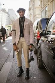 Trouvez l'inspiration avec les looks vus dans la rue. Modzik