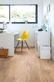 Quick Step Classic Midnight Oak Natural Planks Qsm057 Laminate Flooring Www Quick Step Com Pisos Laminado Cores De Piso De Madeira