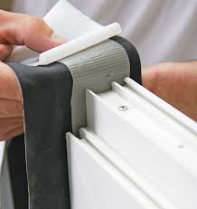 Wer kennt es nicht, die kalte jahreszeit bricht an und kühle luft zieht von außen in die innenräume. Wer Schliesst Das Gewerkeloch Bauhandwerk