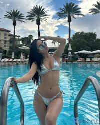 Alexia Magallon porn photos 472