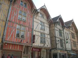 La Vie De Rachi Rabbi Chlomo Its Haqi De Troyes