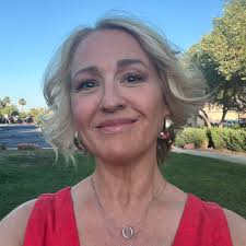 Another two moods from the Gracie Silva shoot. Kind of a Billie Eilish  vibe, yeah?