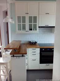 Ikea Bodbyn Victoria This Is The Cabinet Style I Thought You Might Like At Ikea I Think Those Might Be The Handl Nebolshie Kuhni Plany Kuhni Interer Kuhni