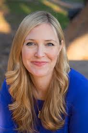 Lindsay Devlin's Instagram, Twitter & Facebook