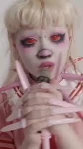 Jazmin Bean Клип Hello Kitty