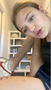 Martha Ansley's Instagram, Twitter & Facebook