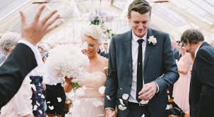 .the albury botanic gardens has provided the perfect backdrop for many garden wedding extremely popular with garden lovers, this site gets couples flocking to it from around the country. Lucy Andrew S Botanic Gardens Wedding Nouba Com Au Lucy Andrew S Botanic Gardens Wedding