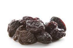Getrocknete Pflaumen Sind Sehr Gesund Getrocknete Pflaumen Pflaumen Gesund Pflaumen Rezepte