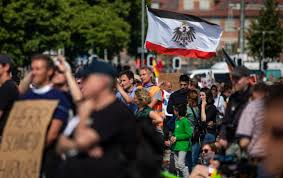 Corona darf nicht passivität bedeuten! Erneut Tausende Bei Demo Gegen Corona Regeln In Stuttgart Stuttgart Badische Zeitung