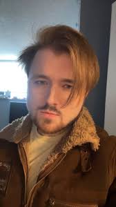 Taking a rest day from the gym make anyone else feel broken? 🤔😂 just  don't feel right & it messes with my entire day flow 🫠