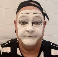 Tommy Swenson's Instagram, Twitter & Facebook