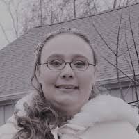 Julie Barth's Instagram, Twitter & Facebook