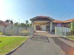 The house is close to all the amenities such as convenient stores, restaurants and the highlight would be the d'tempat clubhouse and x park which has plenty of facilities. Semi Detached For Sale In Taman Nusari Aman Bandar Sri Sendayan By Muaz Propsocial