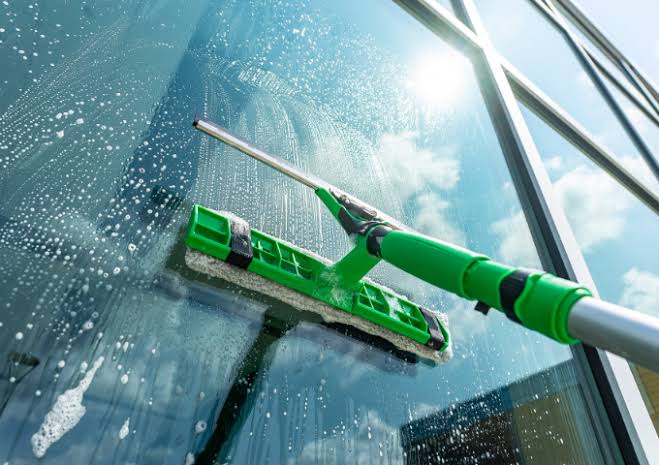 Two Sides to Every Window | Why Commercial Window Cleaning Matters