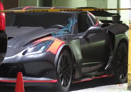 Batwoman season 2 set photos show off ryan wilder's amazing new batmobile, which features red accents and a neat bat symbol on the hood. Batwoman Blog Canadagraphs