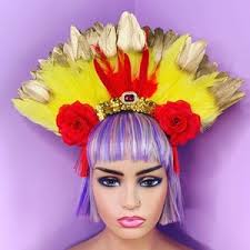 Kopfschmuck aus Federn und Rosshaar, Federkopfschmuck,  Hochzeitskopfschmuck, Brautjungfernkopfschmuck, Kopfschmuck mit Federn,  beige Kopfschmuck, beige Pamela