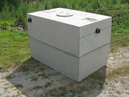 Klargrube Arten Systeme Vor Und Nachteile Grundwasser Betonfertigteile Glasfaser