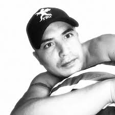 Mensaje del tío Incorporación Policía Colombia , "gracias a todos los que  realizaron la pre-inscripción para la convocatoria de Profesional a  Oficial, a partir del momento queda habilitado el módulo únicamente para