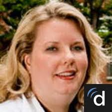 Courtney Bilodeau's Instagram, Twitter & Facebook