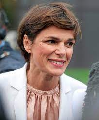 She is the first woman to lead the spö. Kunftige Spo Chefin Rendi Wagner Baut Die Partei Um Drozda Bundesgeschaftsfuhrer Liveticker Spo