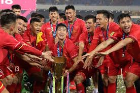 Di bukit jalil national stadium, selasa (11/12/2018), laga malaysia vs vietnam berjalan ketat sejak awal. Timnas Indonesia Berubah Kapten Vietnam Tidak Yakin Indonesia Lebih Mudah Dari Malaysia Dan Uea Bolasport Com