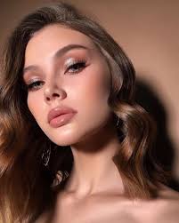 Freya Miller (freyamil)