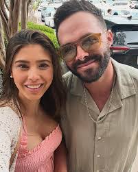 April Marie's Instagram, Twitter & Facebook